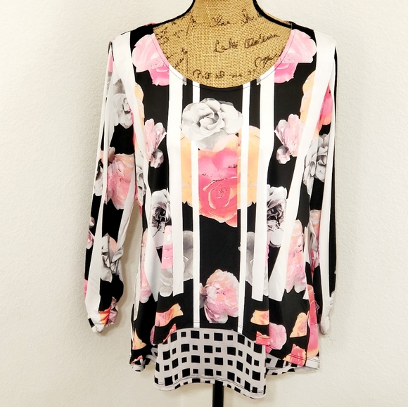 Style & Co. Tops - Style & Co.•Floral & stripe graphic tunic/top•0X